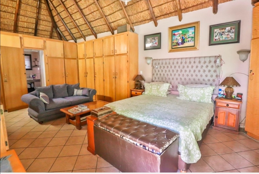 3 Bedroom Property for Sale in Flamwood North West